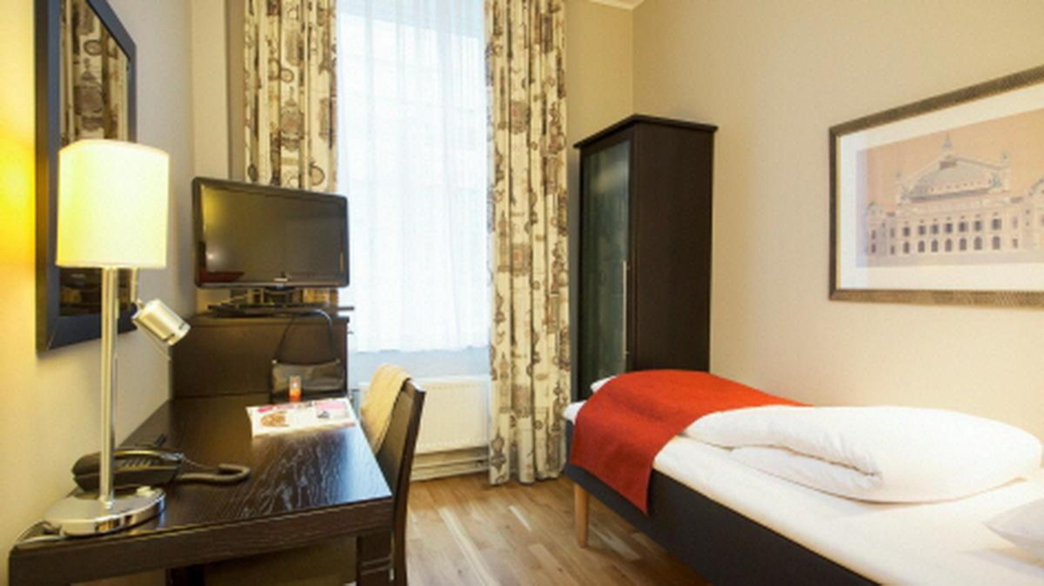 Scandic Holberg Осло Экстерьер фото
